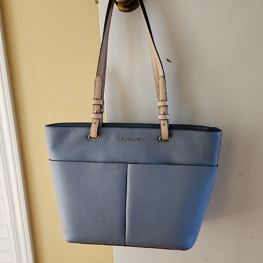 Michael Kors Bedford Tote in blue